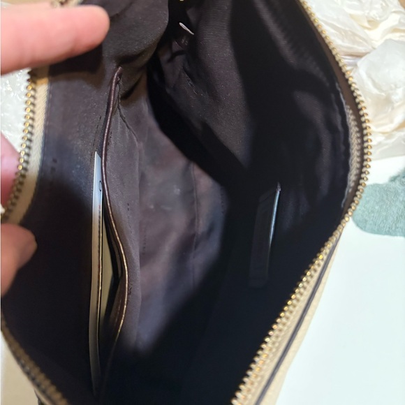 Coach 69617 Whipstitch Colorblock Chaise Crossbody - Picture 9 of 10